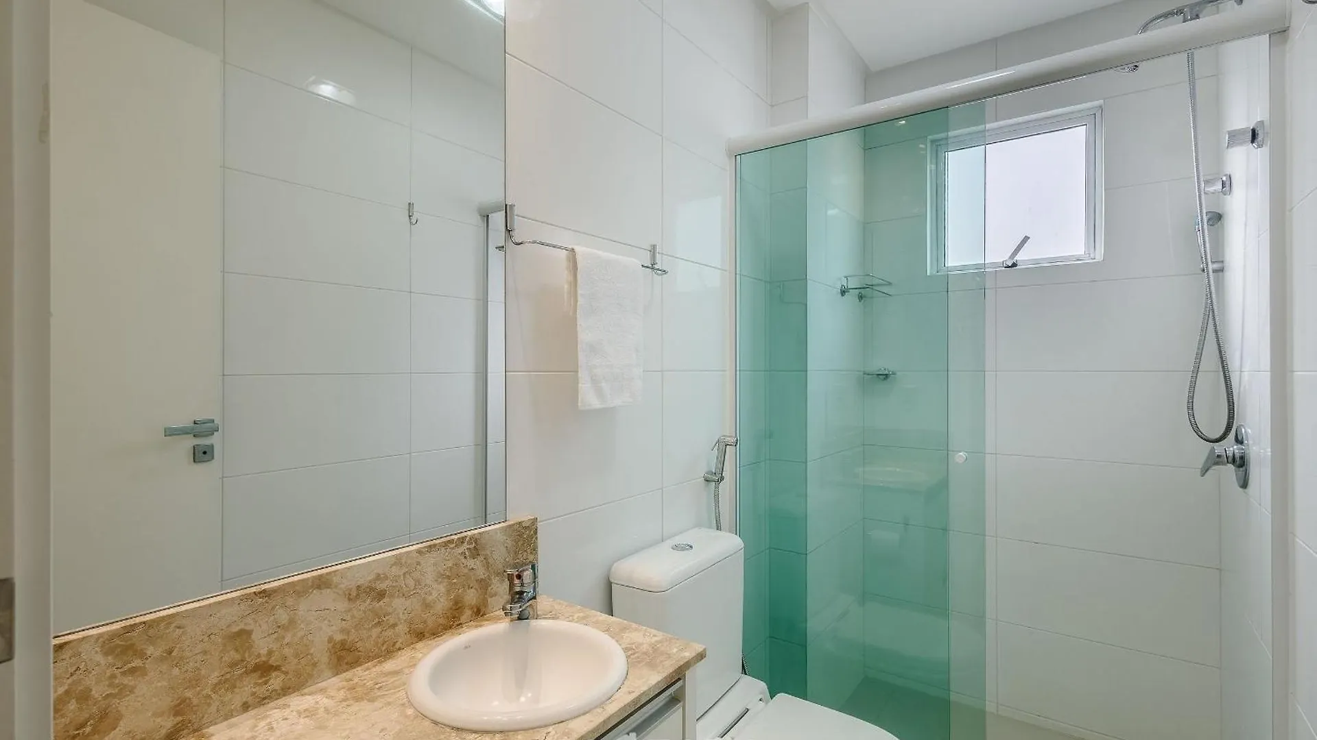 Apto 2Q Churrasq. Garagem 550M Da Praia Zuc0703 Balneario Camboriu