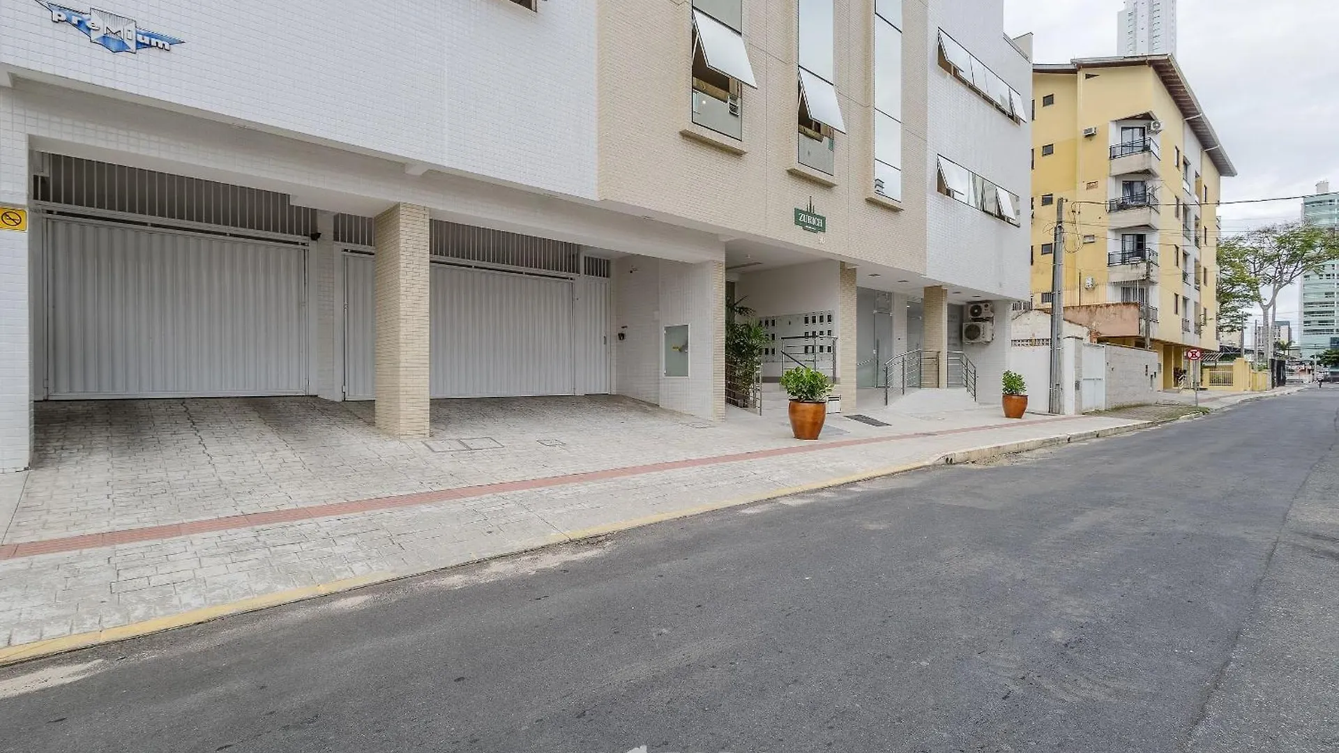 Apto 2Q Churrasq. Garagem 550M Da Praia Zuc0703 Balneario Camboriu 0*,  Brezilya